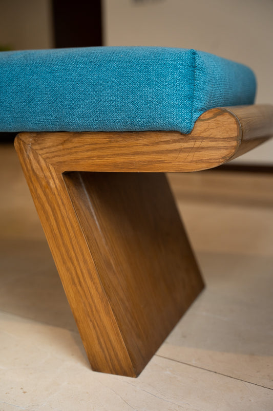 Obtuse Bench