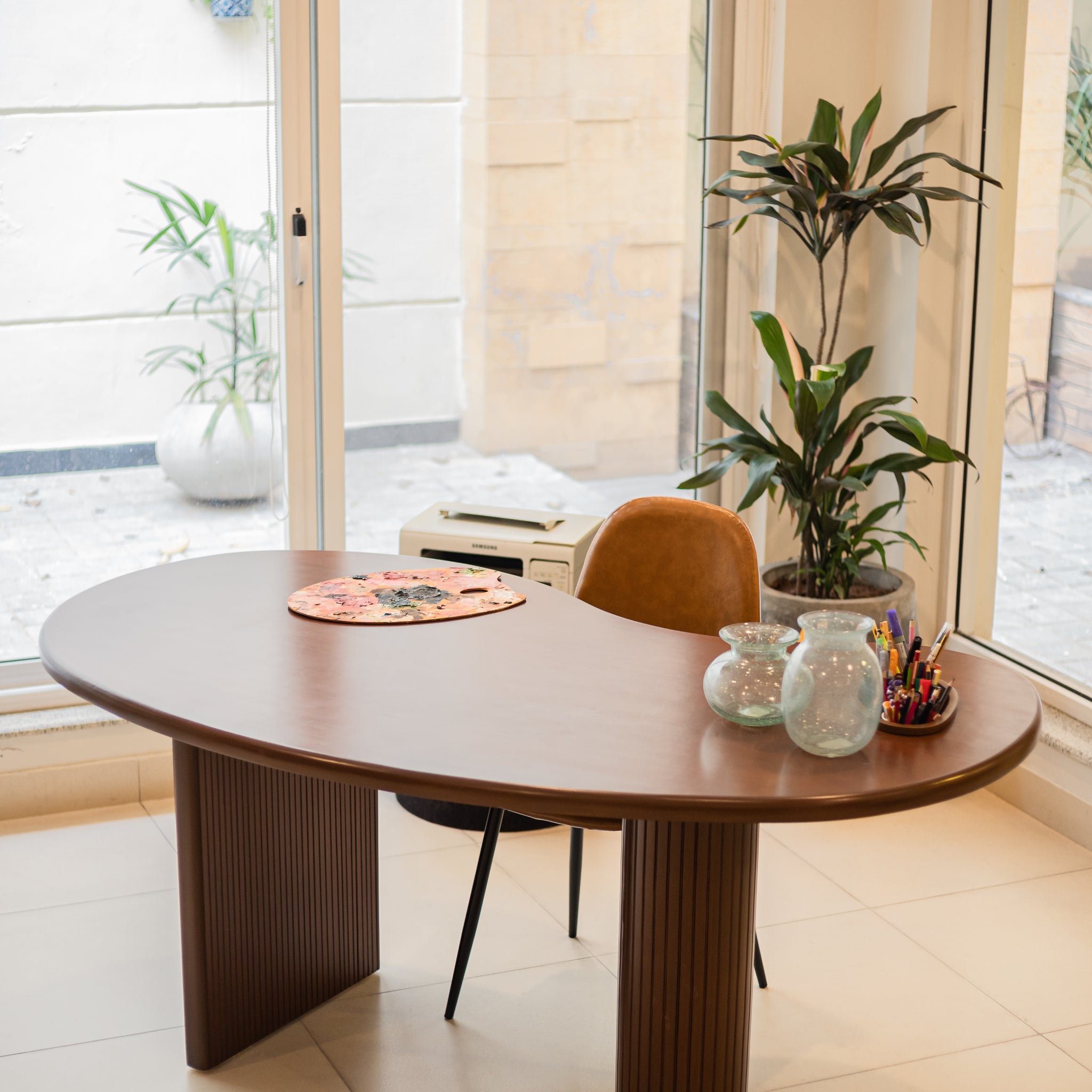 Kidney Desk