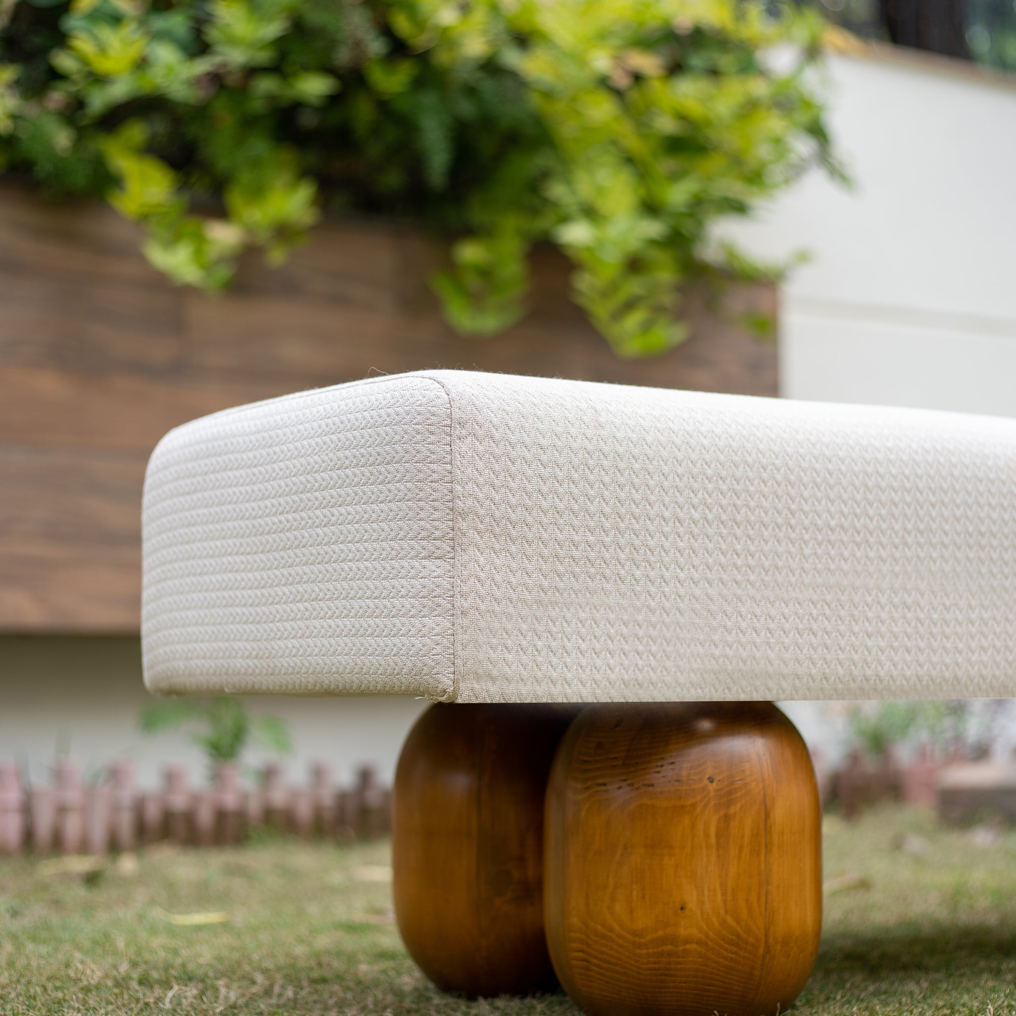 Berryl Bench