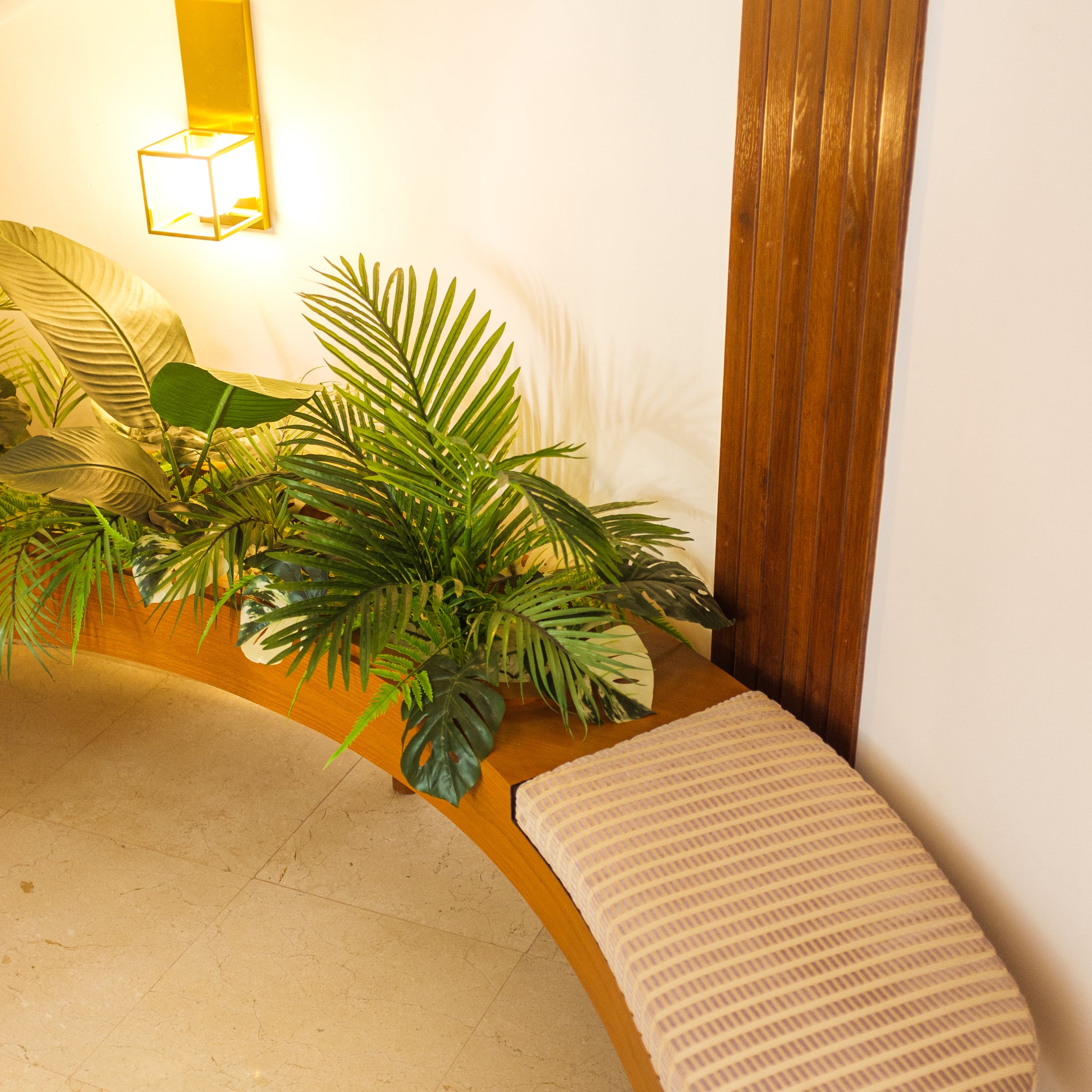 Perch Bench