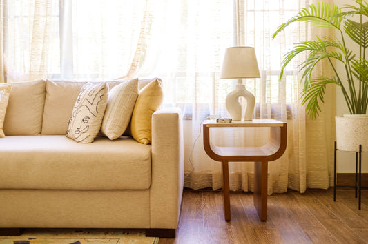 E-S Side Table