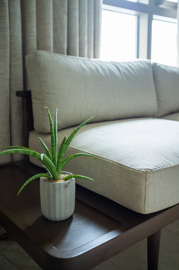 Mid-C Settee
