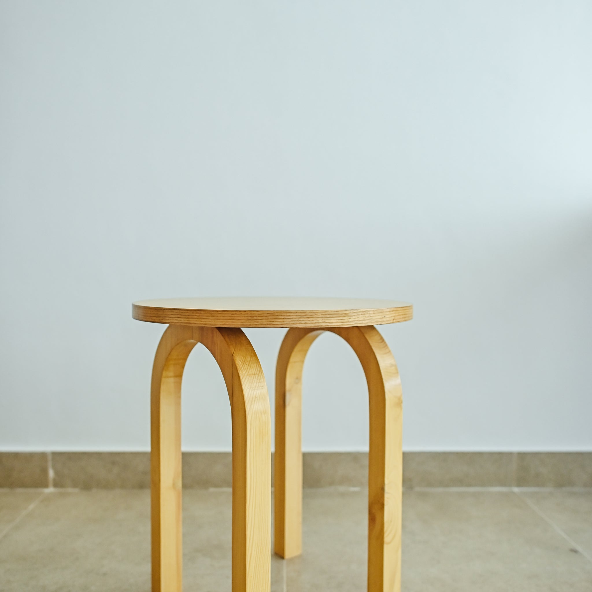Squiggle Side Table
