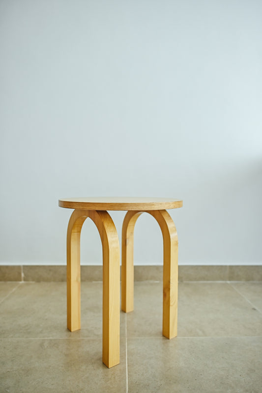 Squiggle Side Table